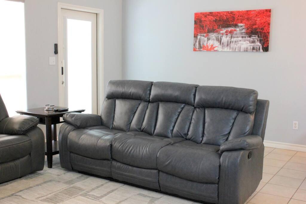 Spacious Home, Short Walk To Beach, Heated Pool! Корпъс Кристи Екстериор снимка
