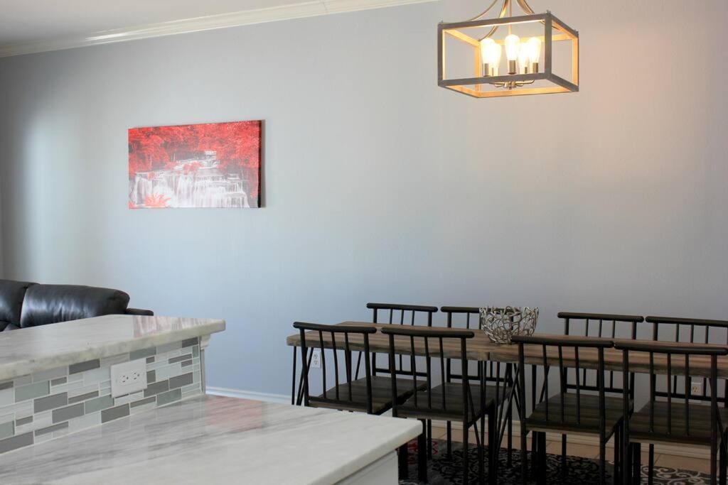 Spacious Home, Short Walk To Beach, Heated Pool! Корпъс Кристи Екстериор снимка